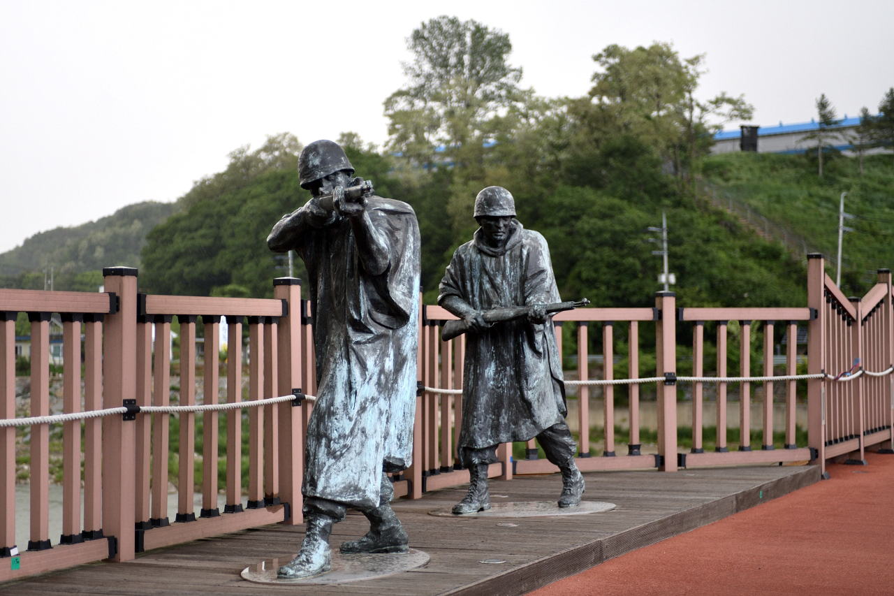 인제 리빙스턴 교 다섯번째 이미지