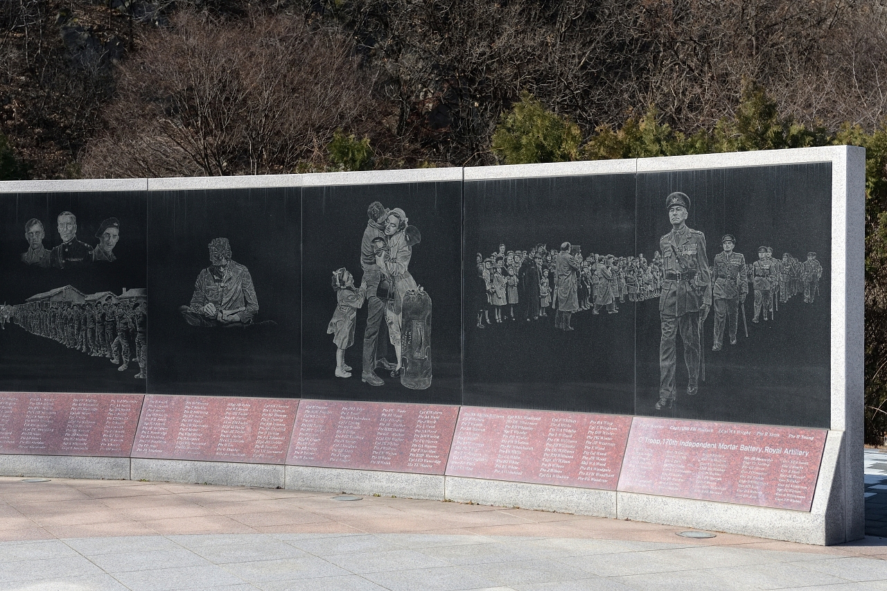 영국 설마리 전투비 열세번째 이미지