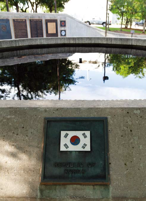 뉴욕 주 한국전 참전비 두번째 이미지