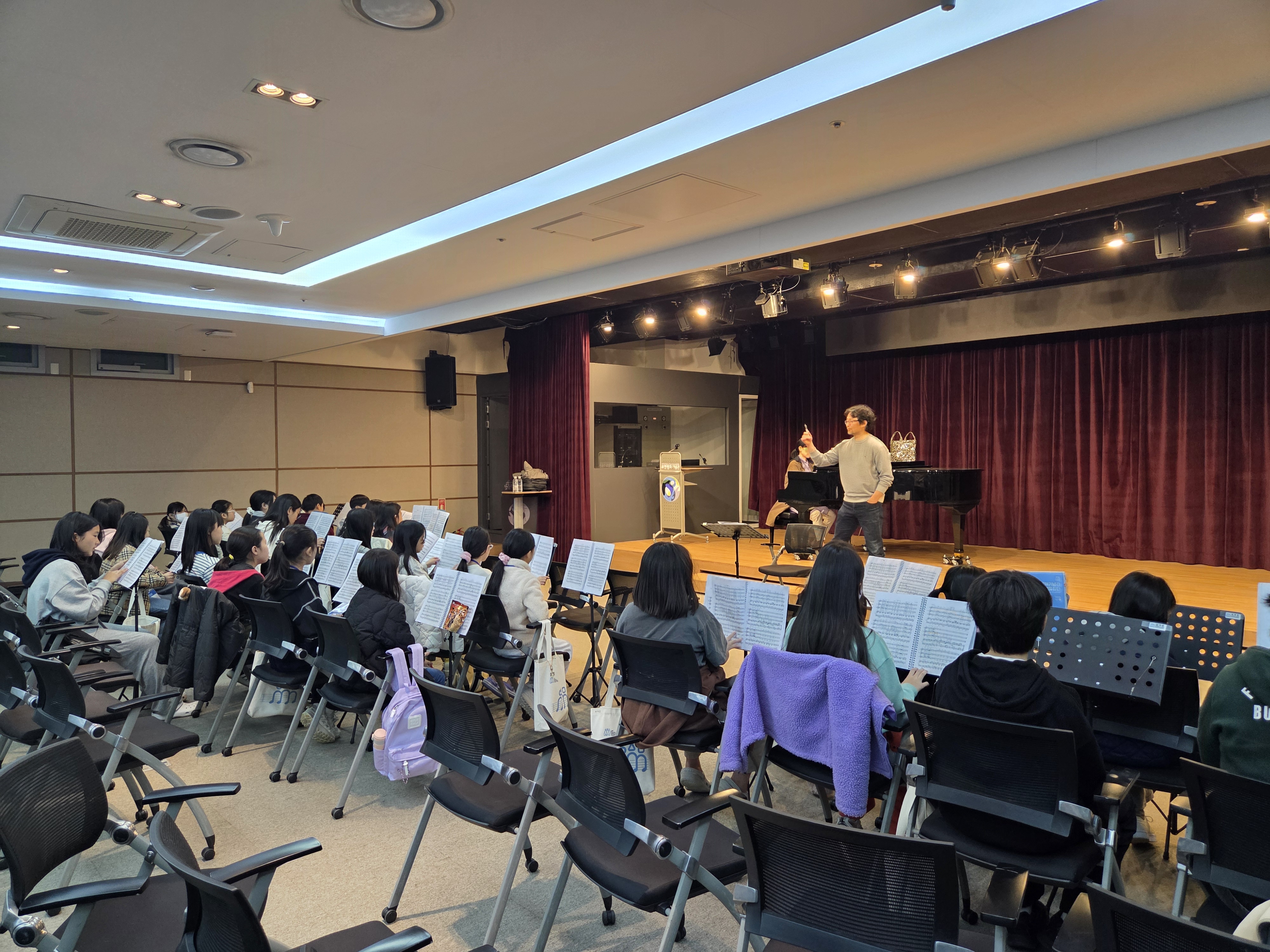 [유엔평화기념관소년소녀합창단] 제42차 정기연습(2025.11.15.) 첫번째 이미지